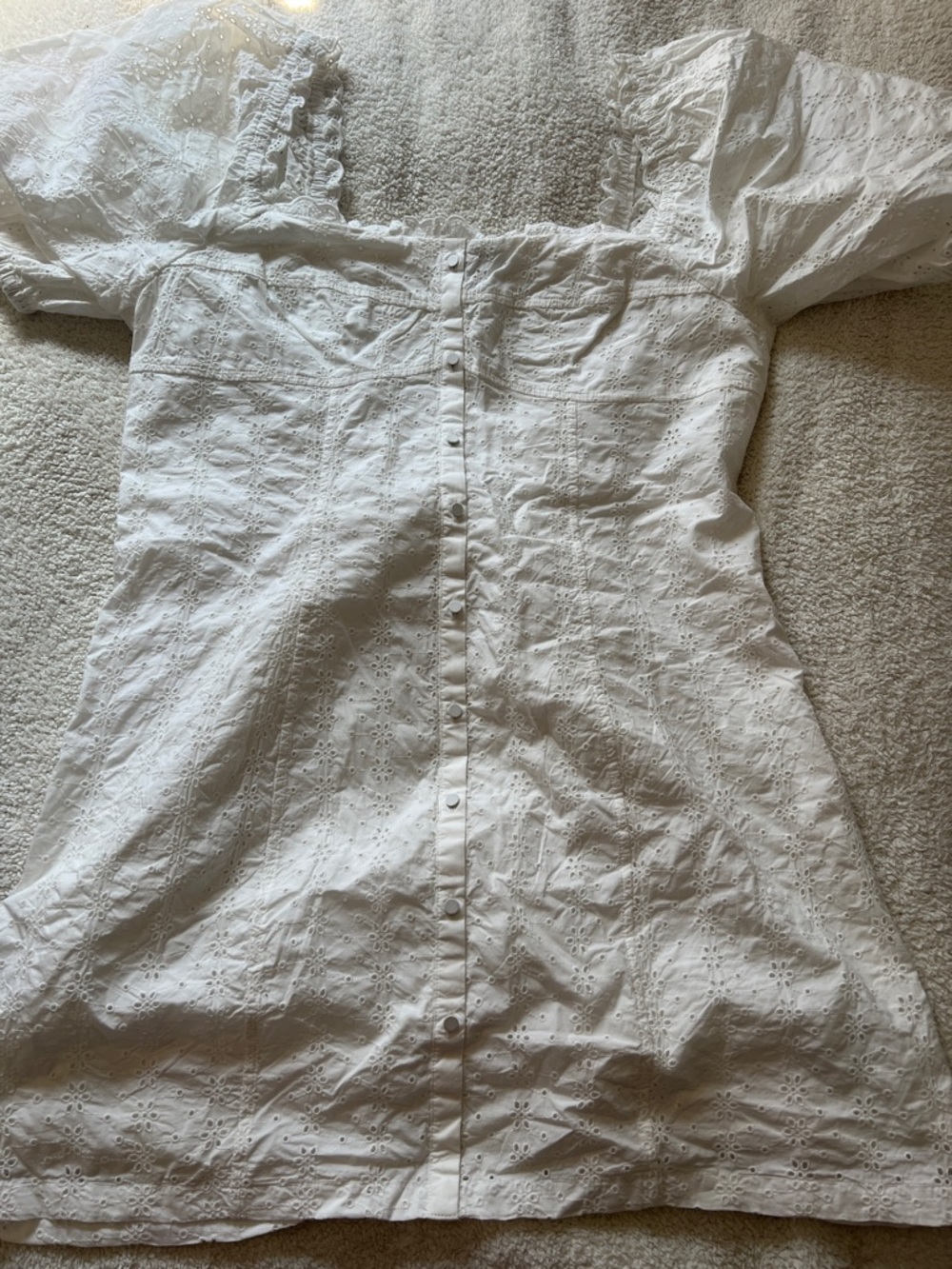 GAP White Eyelet Mini Dress with Button Front - Picture 2 of 4